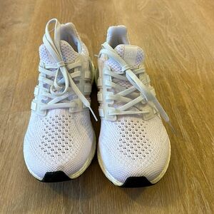Adidas ultraboost white size 8.5